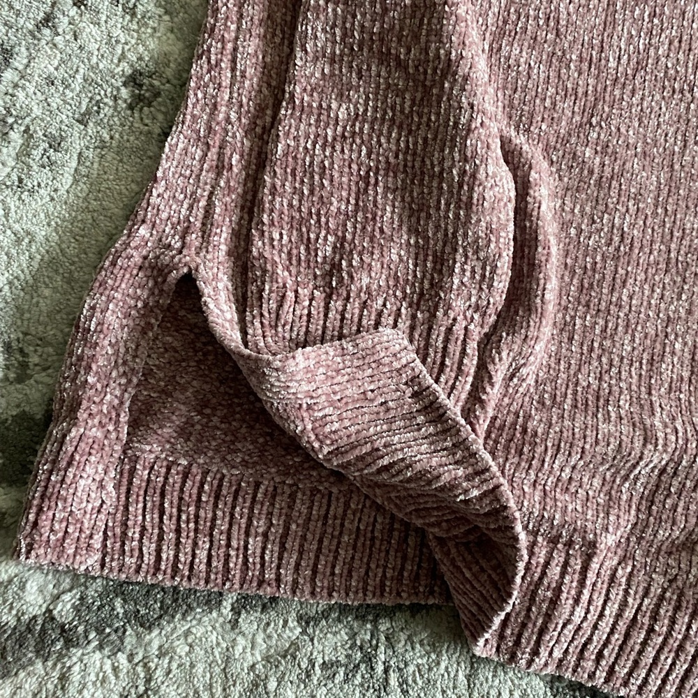 Maternity sweater size S very cute and cozy